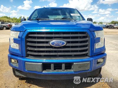 Piąte zdjęcie samochodu w środku: 2017 FORD F150 SUPERCREW VIN:1FTEW1CP7HKD93417 - miniatura