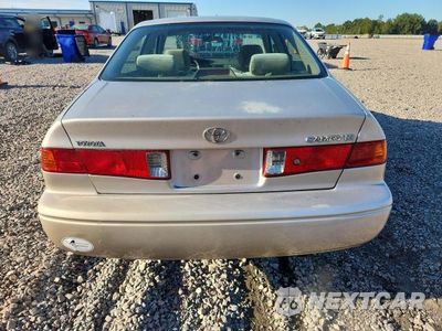 Zdjęcie 6 z 12 samochodu: 2001 TOYOTA CAMRY CE VIN:4T1BG22K31U817337 - miniatura