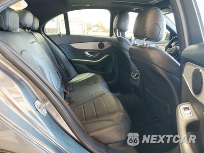 Zdjęcie 10 z 12 samochodu: 2019 MERCEDES-BENZ C 300 4MATIC VIN:55SWF8EB4KU301312 - miniatura