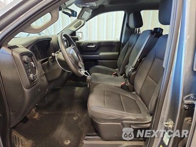 Zdjęcie 7 z 12 samochodu: 2020 CHEVROLET SILVERADO K1500 CUSTOM VIN:1GCUYBEFXLZ122819 - miniatura
