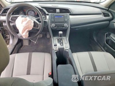 Zdjęcie 8 z 13 samochodu: 2017 HONDA CIVIC LX VIN:2HGFC2F57HH558999 - miniatura