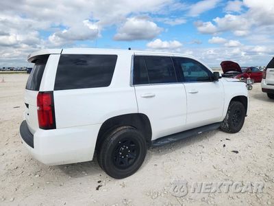 Trzecie zdjęcie samochodu z tyłu: 2019 CHEVROLET TAHOE POLICE VIN:1GNLCDEC2KR220020 - miniatura