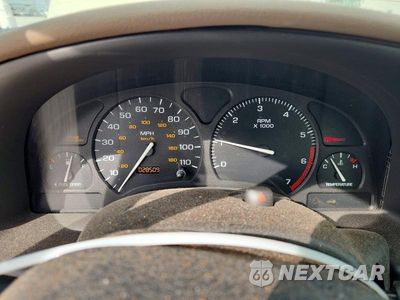 Zdjęcie 9 z 12 samochodu: 2002 SATURN SL1 VIN:1G8ZH52812Z176886 - miniatura