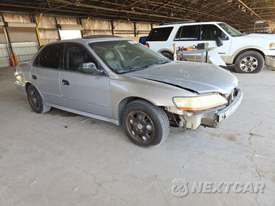 Czwarte zdjęcie samochodu z boku: 2001 HONDA ACCORD EX VIN:1HGCG16571A011561 - miniatura