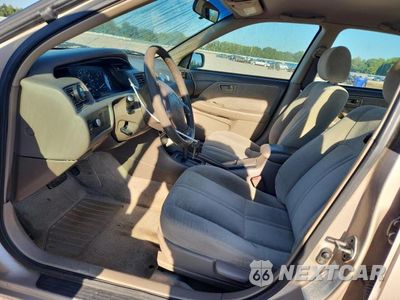 Zdjęcie 7 z 12 samochodu: 2001 TOYOTA CAMRY CE VIN:4T1BG22K31U817337 - miniatura