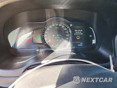 Zdjęcie 9 z 13 samochodu: 2018 HYUNDAI IONIC VIN:KMHC75LC9JU090508 - miniatura