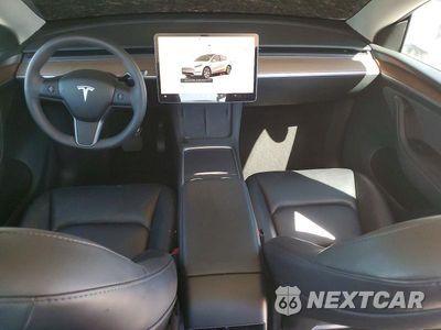 Zdjęcie 8 z 12 samochodu: 2024 TESLA MODEL Y VIN:7SAYGDEDXRF088610 - miniatura