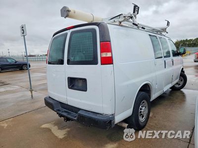 Trzecie zdjęcie samochodu z tyłu: 2013 CHEVROLET EXPRESS G2500 VIN:1GCWGFCA0D1903150 - miniatura