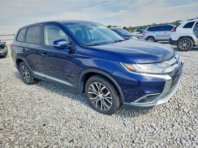 Czwarte zdjęcie samochodu z boku: 2016 MITSUBISHI OUTLANDER SE VIN:JA4AZ3A37GZ006415 - miniatura
