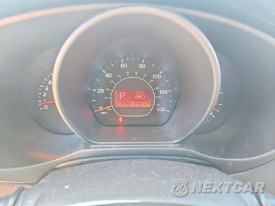Zdjęcie 9 z 13 samochodu: 2015 KIA SOUL + VIN:KNDJP3A56F7113107 - miniatura
