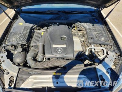 Zdjęcie 11 z 13 samochodu: 2016 MERCEDES-BENZ C 300 4MATIC VIN:55SWF4KB2GU136929 - miniatura
