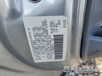 Zdjęcie 12 z 12 samochodu: 2002 TOYOTA SIENNA LE VIN:4T3ZF13C92U501131 - miniatura