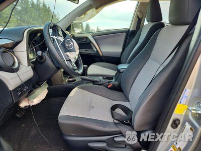 Zdjęcie 7 z 13 samochodu: 2014 TOYOTA RAV4 LE VIN:JTMZFREV7EJ012808 - miniatura