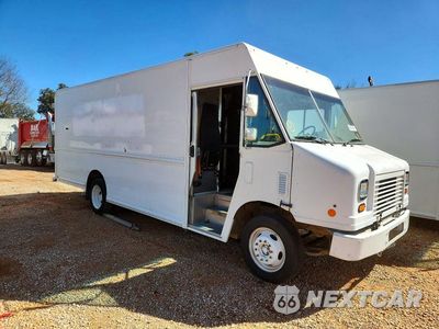Czwarte zdjęcie samochodu z boku: 2013 FORD F59 DELIVERY TRUCK VIN:1F65F5KY8D0A00440 - miniatura