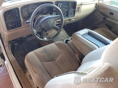 Zdjęcie 8 z 12 samochodu: 2003 CHEVROLET SILVERADO K1500 VIN:2GCEK19T131120885 - miniatura