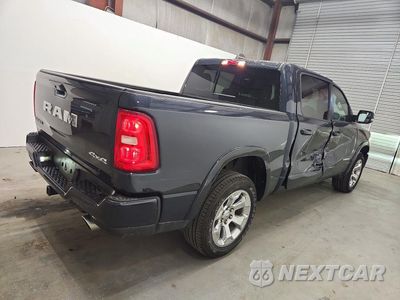 Trzecie zdjęcie samochodu z tyłu: 2026 RAM 1500 BIG HORN/LONE STAR VIN:1C6SRFFP0TN318270 - miniatura