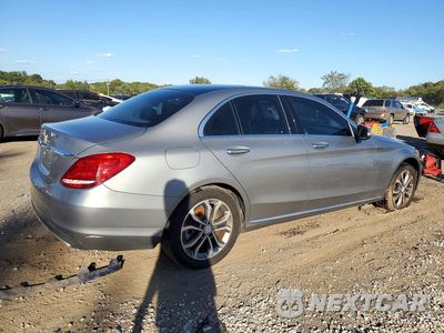 Trzecie zdjęcie samochodu z tyłu: 2015 MERCEDES-BENZ C 300 4MATIC VIN:55SWF4KB8FU028846 - miniatura