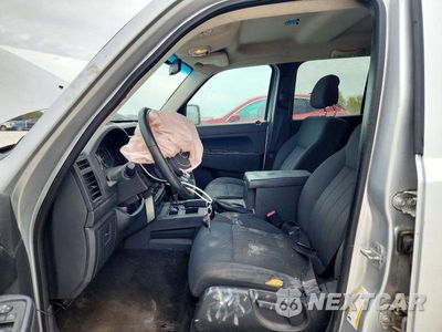 Zdjęcie 7 z 12 samochodu: 2011 JEEP LIBERTY SPORT VIN:1J4PN2GK3BW578574 - miniatura