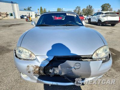 Piąte zdjęcie samochodu w środku: 2003 MAZDA MX-5 MIATA BASE VIN:JM1NB353230301412 - miniatura