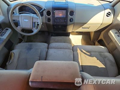 Zdjęcie 8 z 12 samochodu: 2006 FORD F150 XLT VIN:1FTRW12W96KE03520 - miniatura