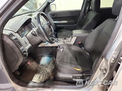 Zdjęcie 7 z 13 samochodu: 2009 FORD ESCAPE XLT VIN:1FMCU93709KD07633 - miniatura