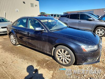 Czwarte zdjęcie samochodu z boku: 2014 AUDI A4 PREMIUM VIN:WAUBFAFL5EN039835 - miniatura