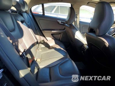 Zdjęcie 10 z 12 samochodu: 2015 VOLVO S60 PREMIER VIN:YV126MFK3F1359492 - miniatura