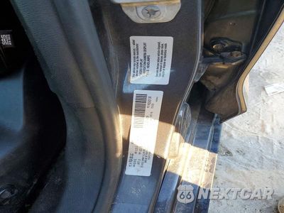 Zdjęcie 12 z 12 samochodu: 2015 CHRYSLER 200 S VIN:1C3CCCBGXFN667190 - miniatura
