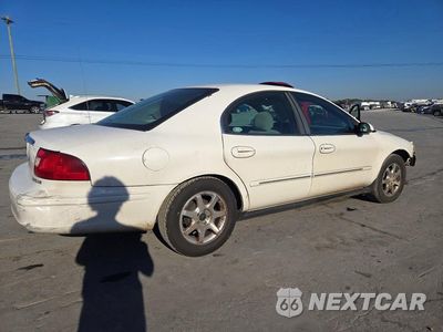 Trzecie zdjęcie samochodu z tyłu: 2002 MERCURY SABLE GS VIN:1MEFM50U92A645837 - miniatura