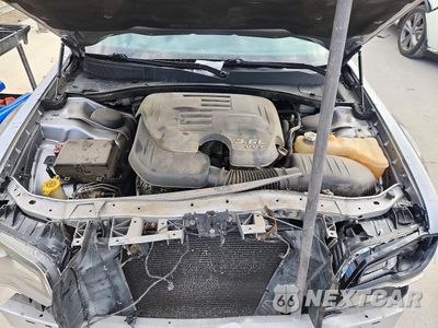 Zdjęcie 11 z 13 samochodu: 2015 CHRYSLER 300 S VIN:2C3CCABG2FH767104 - miniatura