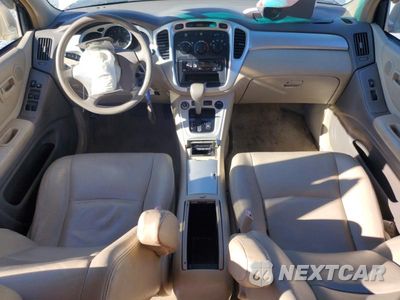 Zdjęcie 8 z 13 samochodu: 2007 TOYOTA HIGHLANDER BASE VIN:JTEGD21A870162745 - miniatura
