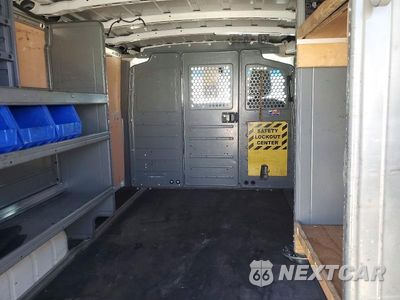 Zdjęcie 10 z 13 samochodu: 2012 NISSAN NV 1500 S VIN:1N6BF0KL2CN117470 - miniatura