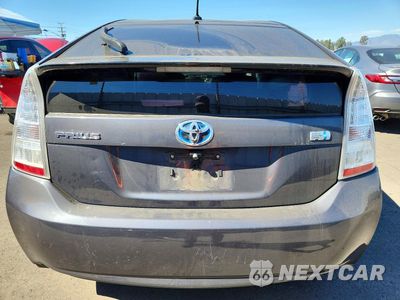Zdjęcie 6 z 12 samochodu: 2010 TOYOTA PRIUS II VIN:JTDKN3DU0A5216458 - miniatura