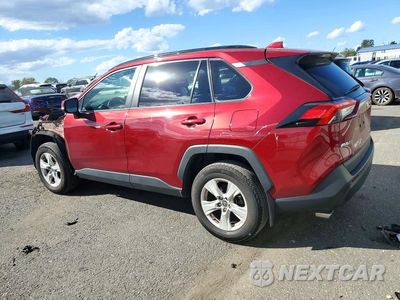 Drugie zdjęcie samochodu z przodu: 2021 TOYOTA RAV4 XLE VIN:2T3P1RFV8MW192448 - miniatura