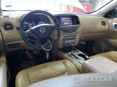 Zdjęcie 8 z 13 samochodu: 2017 NISSAN PATHFINDER VIN:5N1DR2MN0HC616280 - miniatura
