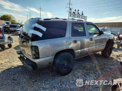 Trzecie zdjęcie samochodu z tyłu: 2001 CHEVROLET TAHOE K1500 VIN:1GNEK13T51R135619 - miniatura