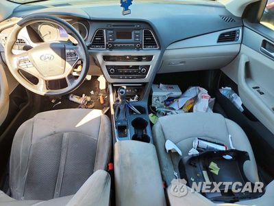 Zdjęcie 8 z 12 samochodu: 2016 HYUNDAI SONATA SE VIN:5NPE24AF1GH395135 - miniatura