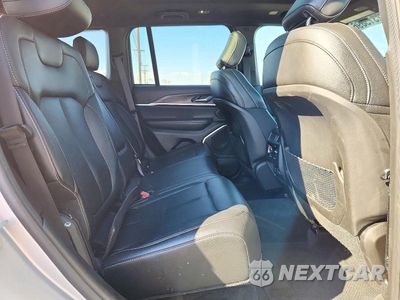 Zdjęcie 11 z 13 samochodu: 2025 JEEP GRAND CHEROKEE 4XE VIN:1C4RJYB68S8700776 - miniatura