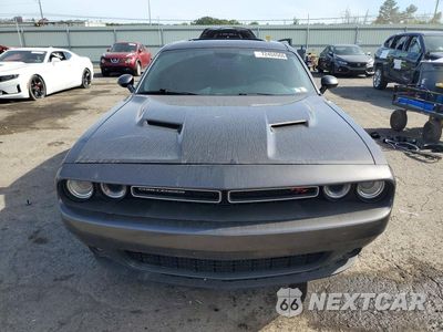 Piąte zdjęcie samochodu w środku: 2018 DODGE CHALLENGER R/T VIN:2C3CDZBT7JH236417 - miniatura