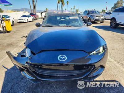 Piąte zdjęcie samochodu w środku: 2025 MAZDA MX-5 MIATA SPORT VIN:JM1NDAB76S0651646 - miniatura