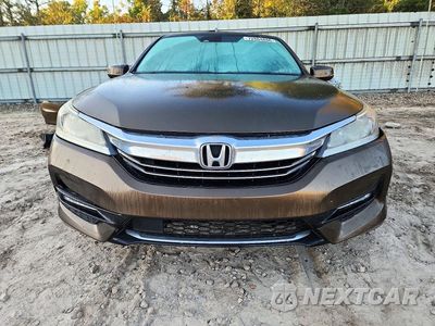 Piąte zdjęcie samochodu w środku: 2017 HONDA ACCORD HYBRID EXL VIN:JHMCR6F56HC026345 - miniatura