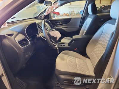 Zdjęcie 7 z 13 samochodu: 2020 CHEVROLET EQUINOX VIN:3GNAXHEV6LS708163 - miniatura