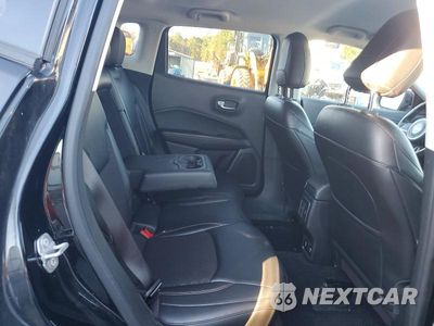 Zdjęcie 11 z 13 samochodu: 2018 JEEP COMPASS LATITUDE VIN:3C4NJDBB3JT418534 - miniatura