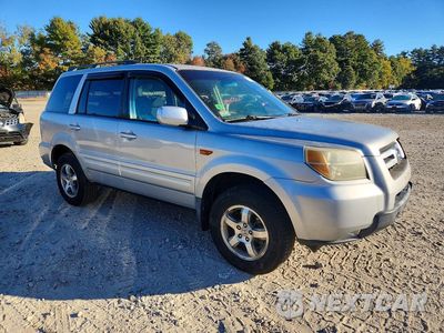 Czwarte zdjęcie samochodu z boku: 2006 HONDA PILOT EX VIN:2HKYF18426H526186 - miniatura