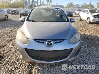 Piąte zdjęcie samochodu w środku: 2014 MAZDA MAZDA2 SPORT VIN:JM1DE1KY1E0171925 - miniatura