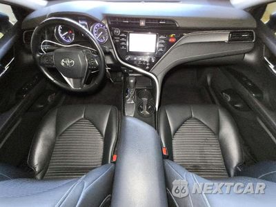Zdjęcie 8 z 12 samochodu: 2019 TOYOTA CAMRY SE VIN:4T1B11HK7KU270822 - miniatura