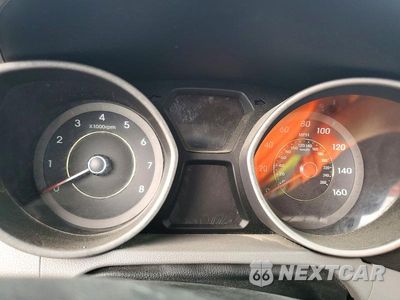 Zdjęcie 9 z 12 samochodu: 2011 HYUNDAI ELANTRA GLS VIN:KMHDH4AE2BU113354 - miniatura