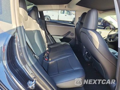 Zdjęcie 10 z 12 samochodu: 2025 TESLA MODEL 3 VIN:5YJ3E1EA8SF043074 - miniatura