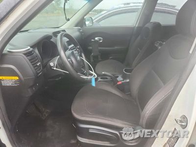 Zdjęcie 7 z 12 samochodu: 2016 KIA SOUL BASE VIN:KNDJN2A27G7303778 - miniatura
