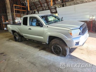 Czwarte zdjęcie samochodu z boku: 2012 TOYOTA TACOMA PRERUNNER ACCESS CAB VIN:5TFTX4GN1CX007598 - miniatura